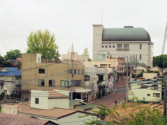 最後は1時間も殴られ続けた 兄からの暴力で住む場所を失う 特定非営利活動法人エス エス エス Npo法人 Sss